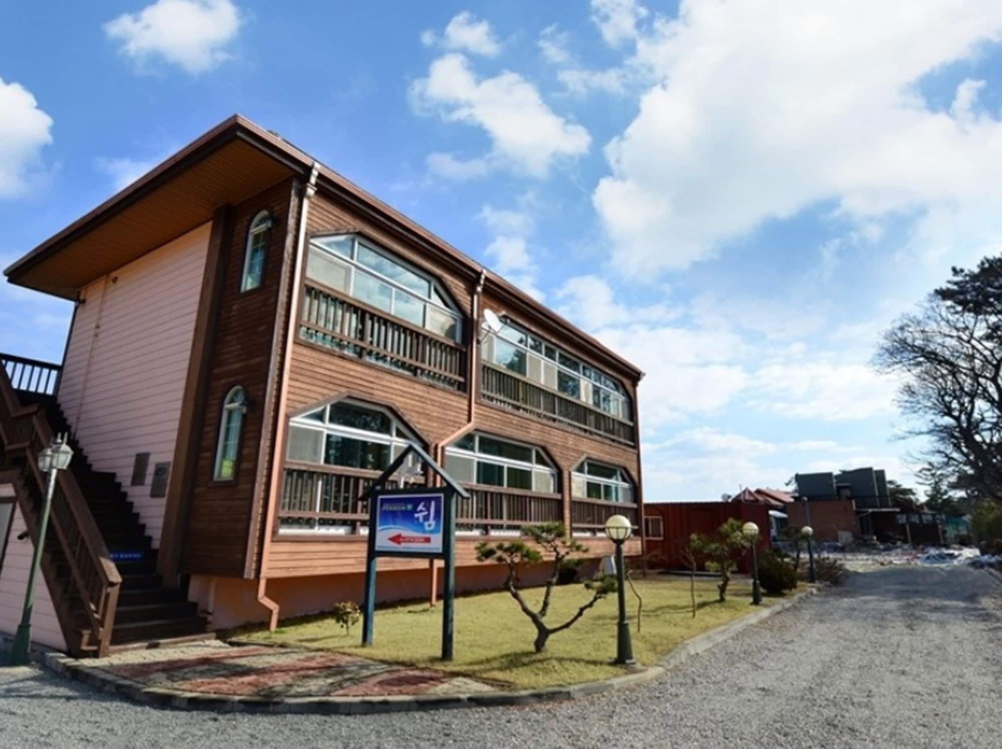 Pause Pension Taean Exterior photo